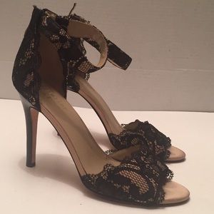 Artelier by Nicole Miller Lace Heels